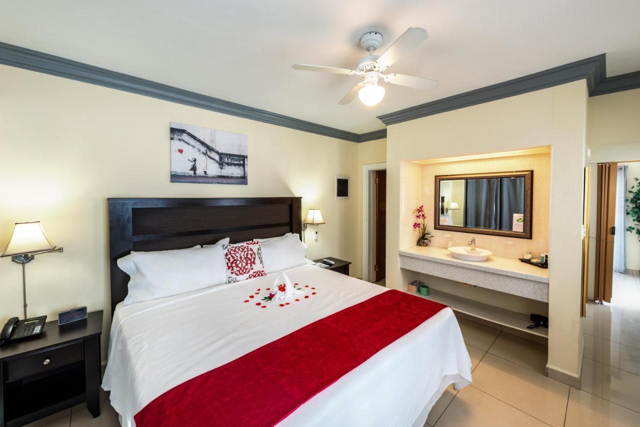 סימפסון ביי Baker'S Suites מראה חיצוני תמונה