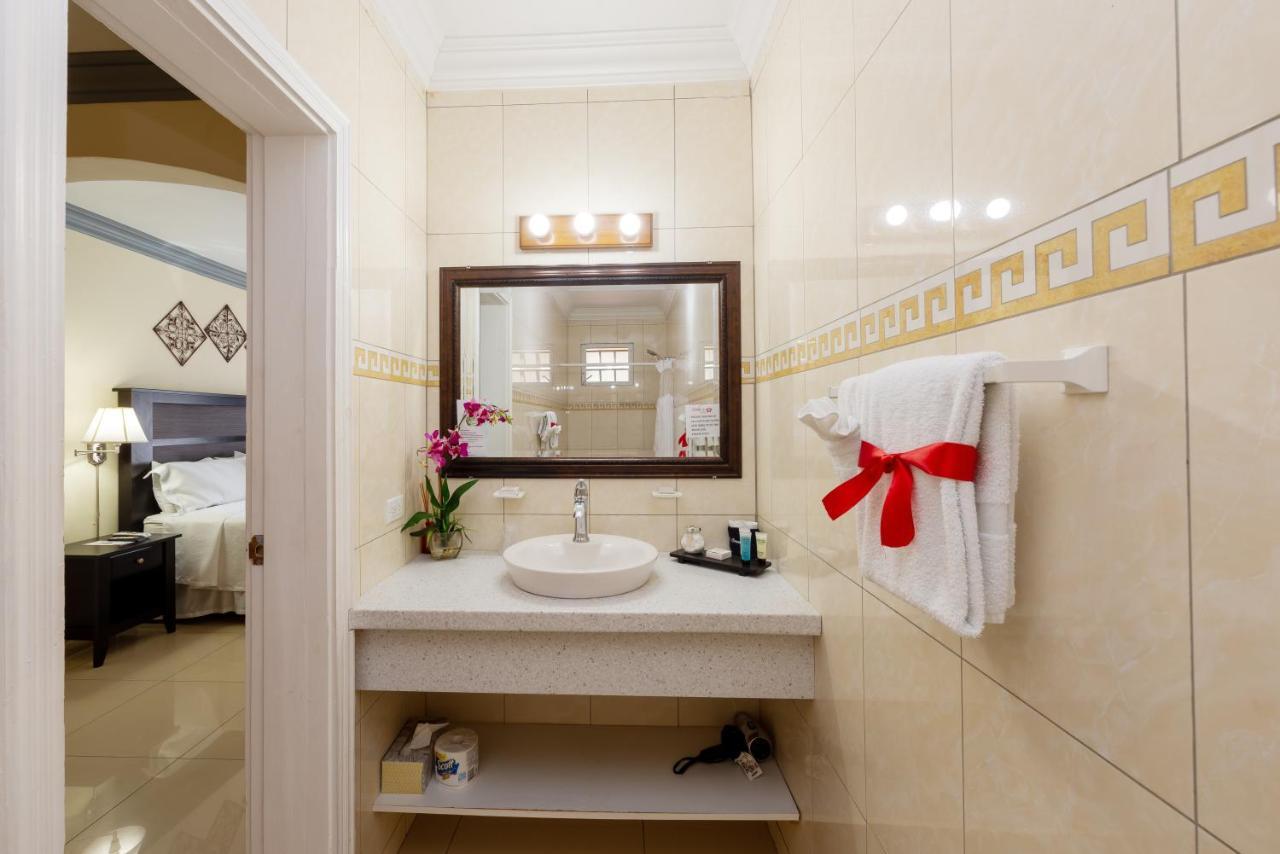סימפסון ביי Baker'S Suites מראה חיצוני תמונה